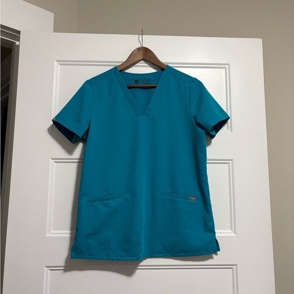 FIGS Women's Casma Three-Pocket Scrub Top (S) - Picture 1 of 6